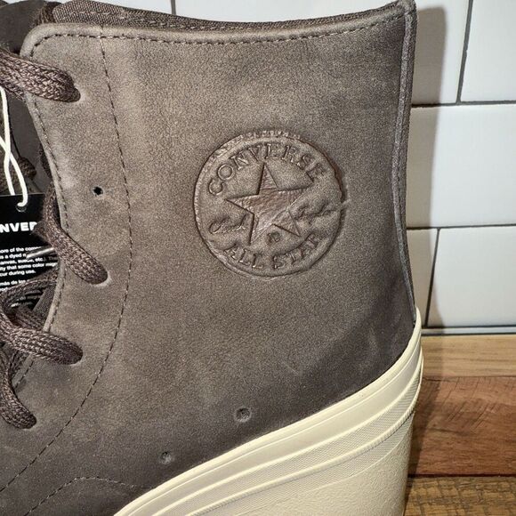 Converse Chuck 70 De Luxe Heel Hi Women's 6 Platform Boots Brown Suede A11542C - Picture 5 of 6